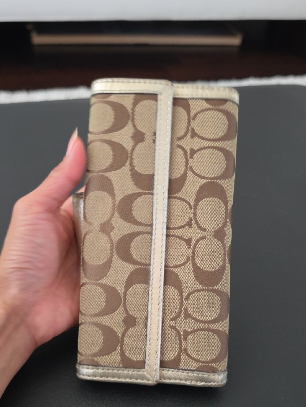 Coach Tan Signature Canvas Wallet with Cream Trim and Gold Turnlock - Picture 3 of 4